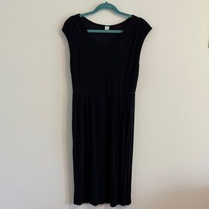 Old Navy Black Midi Dress